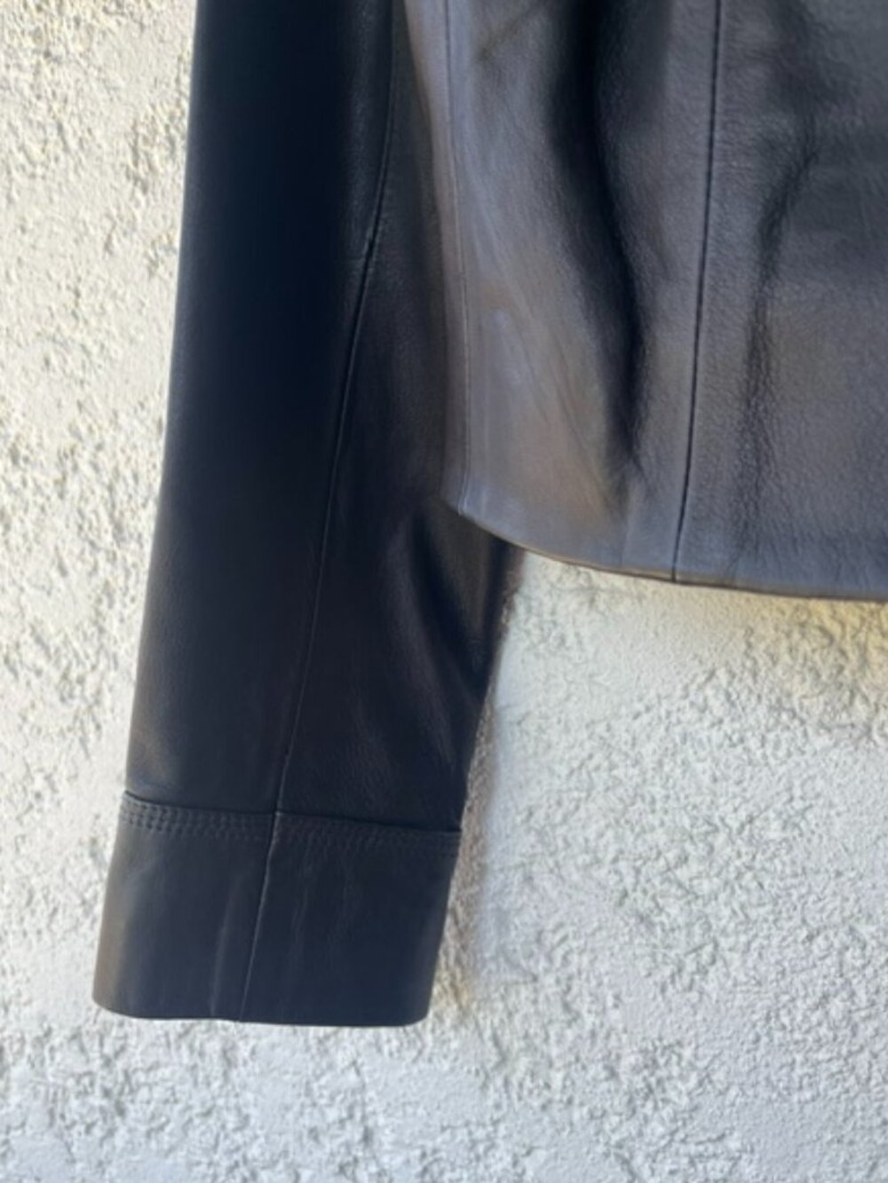 Luxurious Black Leather Cropped Jacket – new with tags - Picture 5 of 10